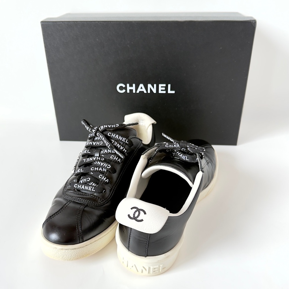Chanel Women’s Leather Sneakers size Italy 38.5 (US8).
